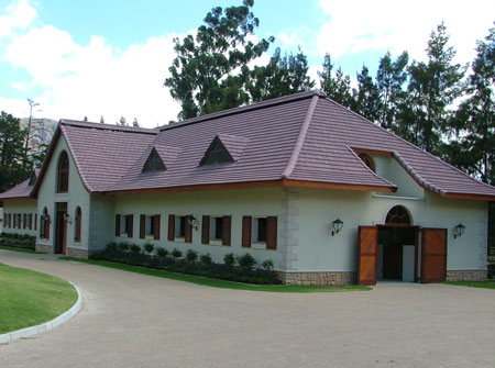 Cape Roof - Equestrian Farm Stables