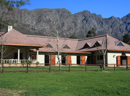 Cape Roof - Equestrian Farm House